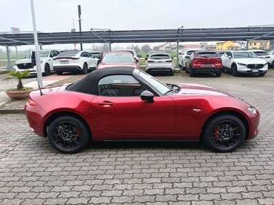 Mazda MX-5 MX-5 Soft Top 1.5 Homura Driver Assistance Rosso usata Liscate