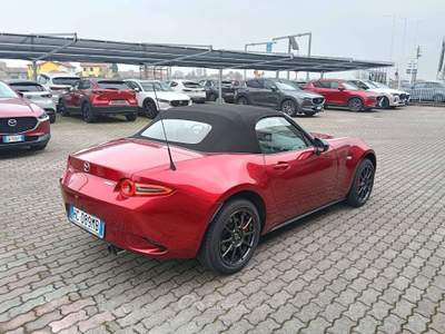 Mazda MX-5 MX-5 Soft Top 1.5 Homura Driver Assistance Rosso usata Liscate