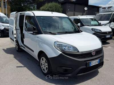 Fiat Doblò 1.6mjt 105cv FURGONE Bianco usata Salerno