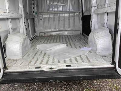 Fiat Ducato 2.2hdi 120cv L2H2 FURGONE Bianco usata Salerno