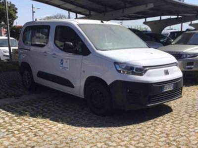 Fiat Doblò 1.5hdi 130cv AUTOCARRO 5 POSTI Bianco usata Salerno