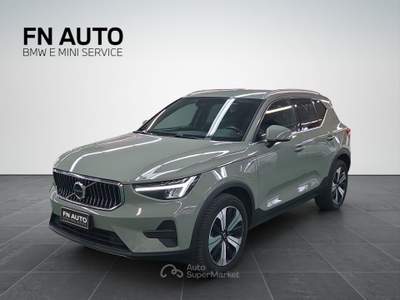 Volvo XC40 Recharge Plug-in Hybrid automatico Core Verde usata Torino