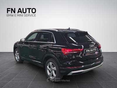 Audi Q3 S tronic Business Advanced Nero usata Torino