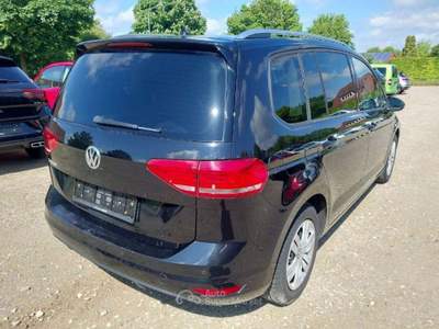 Volkswagen Touran 1.6 TDI 115 CV SCR Comfortline 7 Posti Nero usata Rivignano Teor