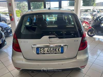 Mercedes-Benz Classe A Classe A - W/C 169 cdi Avantgarde Argento usata Caravaggio