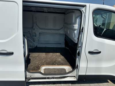 Renault Trafic 2.0 dCi 120CV Cargo Iva Compresa Bianco usata Prato