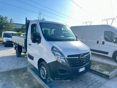 Opel Movano 35 2.3 Turbo/135 35Q L2 Ribal.Cass. Iva Compresa . Bianco usata Prato