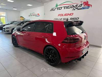Volkswagen Golf Golf VII 2017 5p 5p 2.0 tsi Performance 245cv dsg Rosso usata Foligno