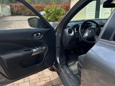 Nissan Juke 115 Start&Stop Tekna Grigio usata Rosignano Marittimo