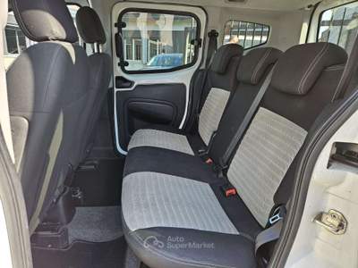 Fiat QUBO 1.3 Mjt 16v 95cv Trekking E5 Bianco usata Torino