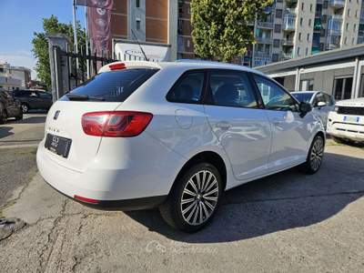 Seat Ibiza Ibiza ST 1.0 tsi Business High s&s 95cv Bianco usata Torino