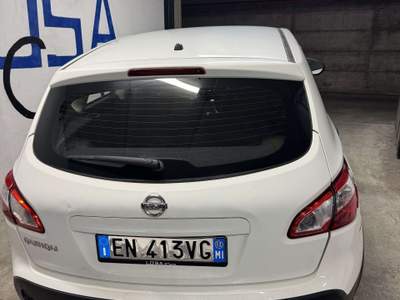 Nissan Qashqai 1.6 16v Visia FL GANCIO TRAINO UNICO PROPRIETARIO usata Cologno Monzese
