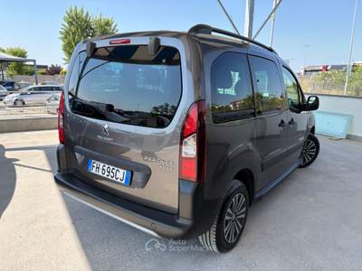 Peugeot Partner Tepee BlueHDi 120 S&S Outdoor Grigio usata ALTAMURA