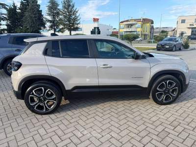 Jeep Avenger Avenger 1.2 turbo Summit fwd 100cv Beige usata Savignano sul Rubicone
