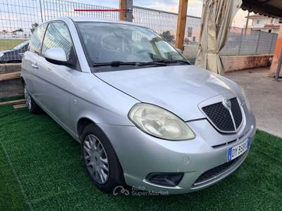 Lancia Ypsilon Argento Ecochic GPL Argento usata Cellole