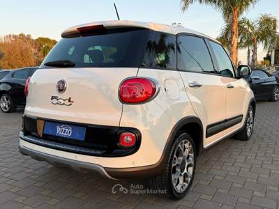 Fiat 500L 1.6MJT 120CV TREKKING NAVI PELLE CAMERA Bianco usata Mesagne
