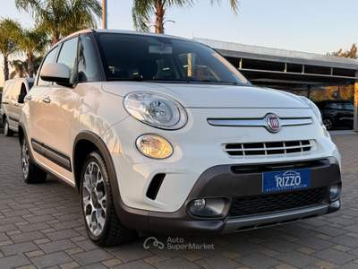 Fiat 500L 1.6MJT 120CV TREKKING NAVI PELLE CAMERA Bianco usata Mesagne
