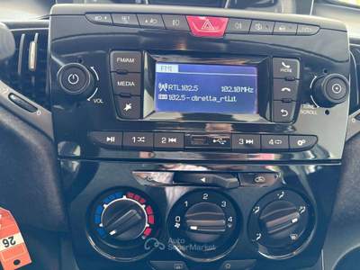 Lancia Ypsilon Ypsilon III 2019 1.2 Elefantino Blu SENZA OBBLIGO DI FINANZIAMENTO Bianco usata Terracina