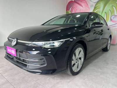 Volkswagen Golf Golf 8.5 2025 2.0 tdi Style 150cv dsg SENZA OBBLIGO DI FINANZIAMENTO Nero usata Terracina