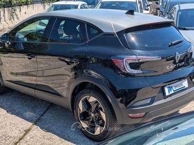 Renault Captur Techno 1.0TCE 90cv Nero usata Roma