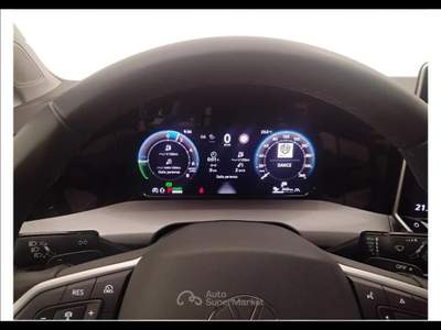 Volkswagen Golf 1.5 TSI eHYBRID Style DSG Grigio usata Lucca