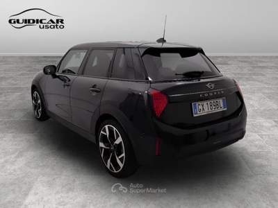 MINI Clubman 1.5 C Favoured Auto Bianco usata Lucca