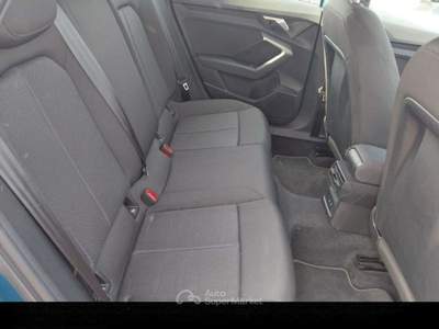 Audi A3 AUDI A3 SPORTBACK 30 TDI 115CV 6M. BUSINESS ( FARI Blu/Azzurro usata Salerno