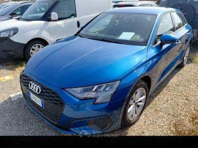 Audi A3 AUDI A3 SPORTBACK 30 TDI 115CV 6M. BUSINESS ( FARI Blu/Azzurro usata Salerno