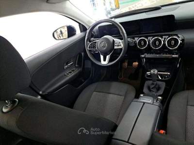 Mercedes-Benz Classe A MERCEDES-BENZ A 180D 116CV 6M. BUSINESS SOLUTION ( Blu/Azzurro usata Salerno
