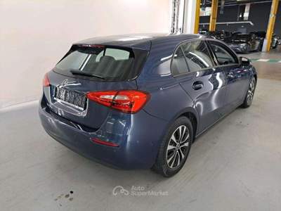 Mercedes-Benz Classe A MERCEDES-BENZ A 180D 116CV 6M. BUSINESS SOLUTION ( Blu/Azzurro usata Salerno