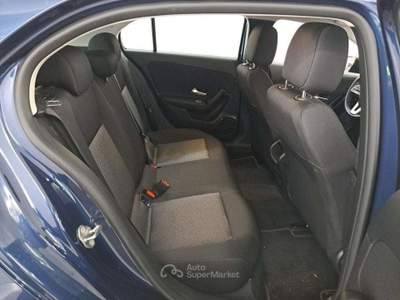 Mercedes-Benz Classe A MERCEDES-BENZ A 180D 116CV 6M. BUSINESS SOLUTION ( Blu/Azzurro usata Salerno