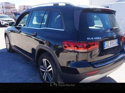Mercedes-Benz Classe GLB MERCEDES-BENZ GLB 200D 150CV AUTOMATIC 4MATIC BUSI Nero usata Salerno