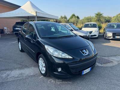 Peugeot 207 207 1.4 BENZ 8V 75CV 5 PORTE 2012 Nero usata Latina
