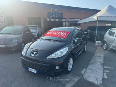 Peugeot 207 207 1.4 BENZ 8V 75CV 5 PORTE 2012 Nero usata Latina