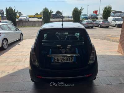 Lancia Ypsilon E-Collection Ecochic GPL Nero usata ROVIGO