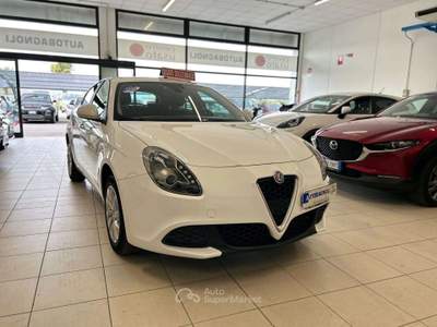 Alfa Romeo Giulietta BUSINESS 1.4 Turbo 6mt 51000 KM Bianco usata Bagnaria Arsa