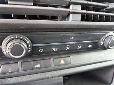 Peugeot Expert 2.0 BlueHDi 140 PL-TN LONG Furgone SPOTICAR Bianco usata Bagnaria Arsa