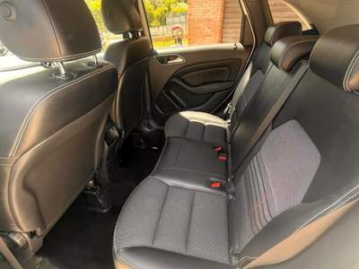 Mercedes-Benz Classe B B 180 CDI Automatic Business Bianco usata Perugia