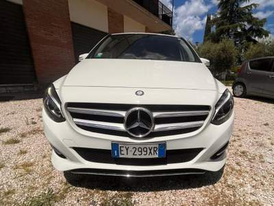 Mercedes-Benz Classe B B 180 CDI Automatic Business Bianco usata Perugia