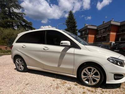 Mercedes-Benz Classe B B 180 CDI Automatic Business Bianco usata Perugia