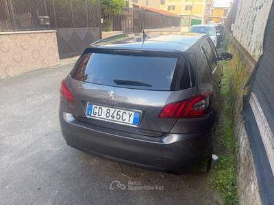 Peugeot 308 S&S GT Grigio usata Napoli
