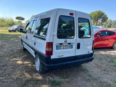 Fiat Scudo COMBI*9 POSTI*BUONE CONDIZIONI* Bianco usata Grosseto