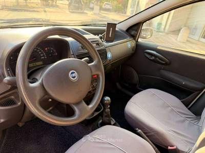 Fiat Punto Punto II 2003 5p 1.2 natural power Bianco usata Crevalcore
