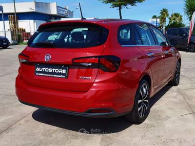 Fiat Tipo Mjt SW LOUNGE Rosso usata Galatina