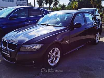BMW Serie 3 320d 320d Aut. xDrive Attiva Nero usata Galatina