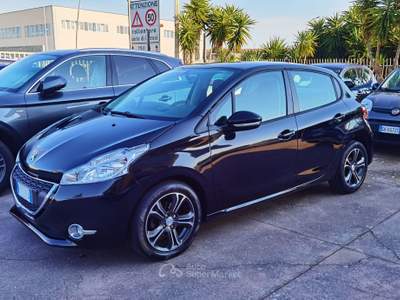 Peugeot 208 5 porte Active Nero usata Galatina