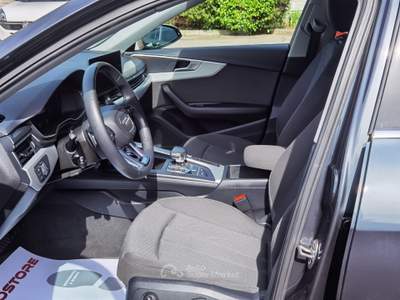 Audi A4 Avant 35 TDI S tronic Business Advanced Grigio usata Galatina