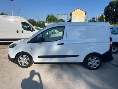 Ford Transit Courier 1.5 TDCi 100 cv Trend (IVA ESCL) Bianco usata Milano