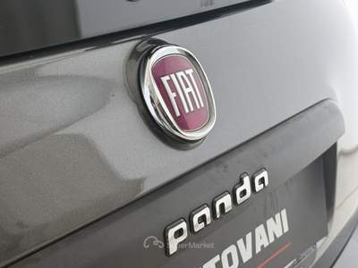 Fiat Panda 1.2 69cv E6 Lounge Nero usata Bastia Umbra