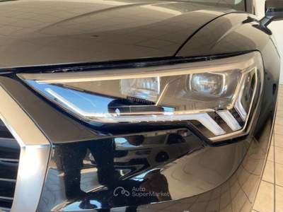 Audi Q3 2.0 35 TDI S Tronic Business Advanced Nero usata San Martino Buon Albergo